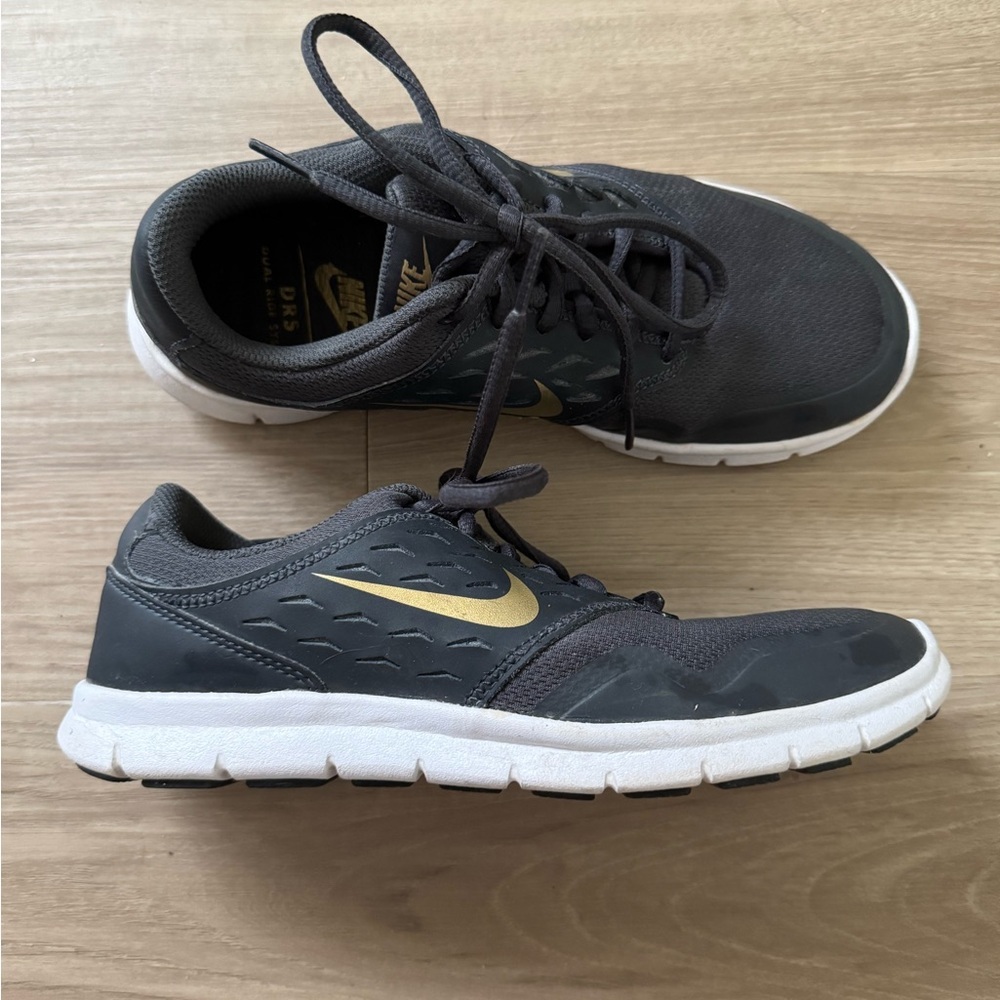 Nike Black and Gold Running Shoes